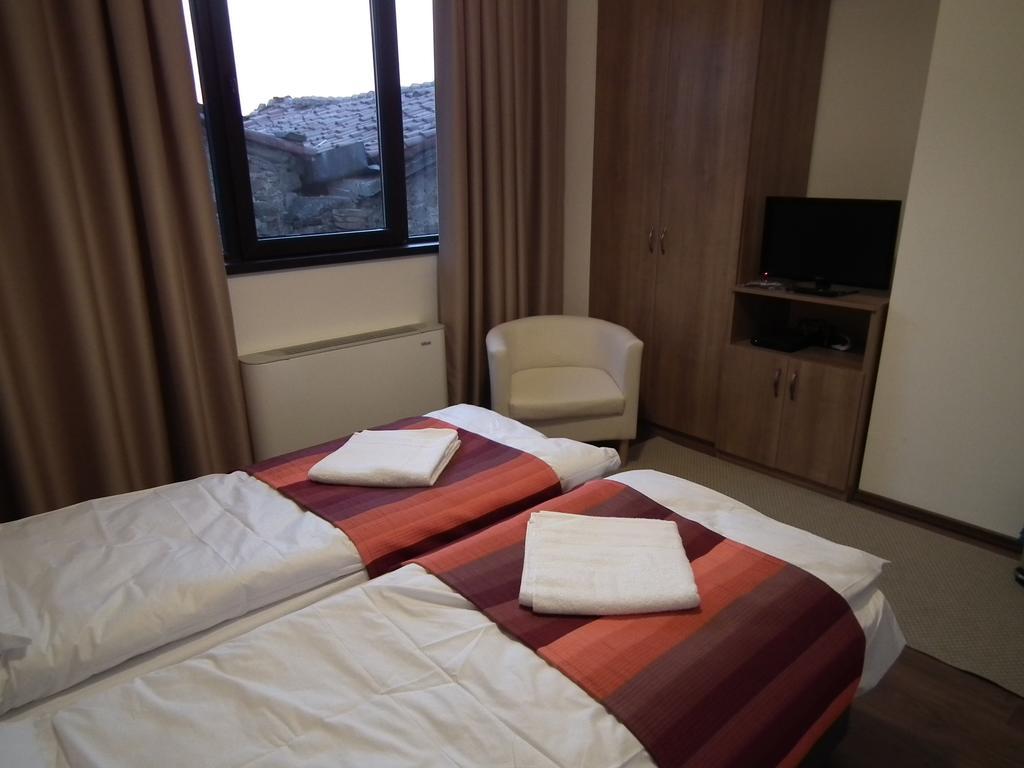 Lion Guest House فيليكو ترنوفو المظهر الخارجي الصورة